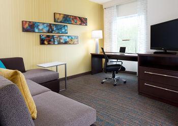 By Marriott Downtown 3*